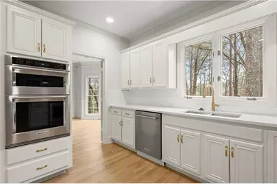 5435 Hoylake Court, Johns Creek, GA 30097 - Photo 16