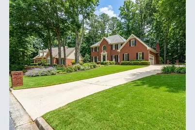5435 Hoylake Court, Johns Creek, GA 30097 - Photo 2