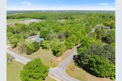 4276 Woods Bridge Road, Commerce, GA 30529 - Photo 6