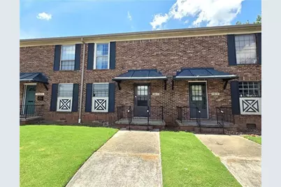 5617 Kingsport Drive NE, Atlanta, GA 30342 - Photo 1