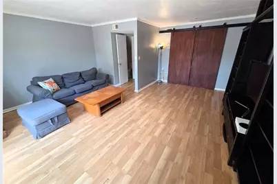 5617 Kingsport Drive NE, Atlanta, GA 30342 - Photo 6