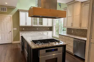 340 Nell Ct, Atlanta, GA 30342 - Photo 8