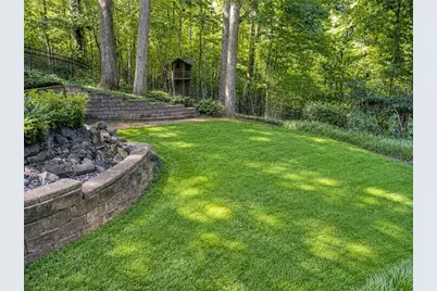 340 Nell Court, Atlanta, GA 30342 - Photo 36