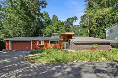 1989 N Ridgeway NE, Atlanta, GA 30345 - Photo 1