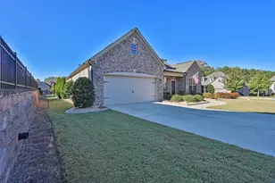3848 Heirloom Loop Ct, Buford, GA 30519 - Photo 34