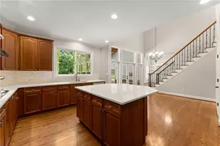 136 Riverview Dr, Suwanee, GA 30024 - Photo 28