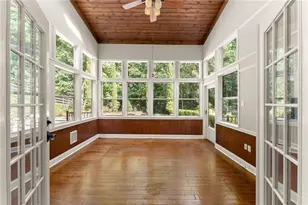 136 Riverview Dr, Suwanee, GA 30024 - Photo 30