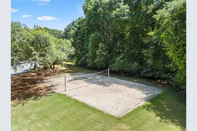 136 Riverview Drive, Suwanee, GA 30024 - Photo 76