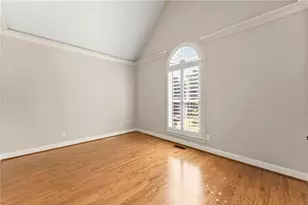 136 Riverview Dr, Suwanee, GA 30024 - Photo 6