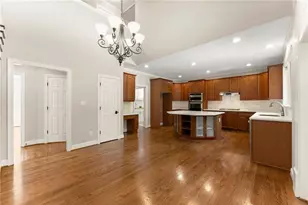 136 Riverview Dr, Suwanee, GA 30024 - Photo 20