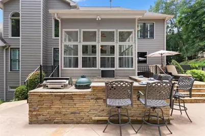 136 Riverview Drive, Suwanee, GA 30024 - Photo 14