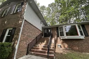 2271 Fox Hound Pkwy, Marietta, GA 30062 - Photo 2