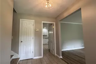 2271 Fox Hound Pkwy, Marietta, GA 30062 - Photo 4