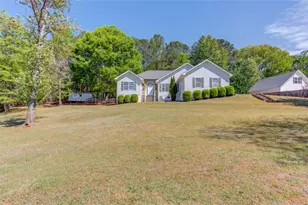 3314 Banks Mountain Dr, Gainesville, GA 30506 - Photo 1
