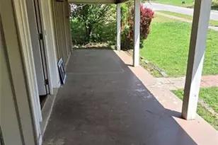 513 Blue Ridge Ave, Nelson, GA 30151 - Photo 2