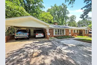 621 Rays Road, Stone Mountain, GA 30083 - Photo 2