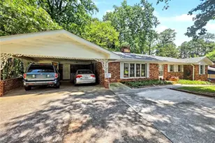 621 Rays Rd, Stone Mountain, GA 30083 - Photo 2