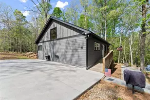 162 Hickory Ridge Dr, Cleveland, GA 30528 - Photo 32