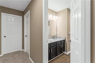 1869 Riverlanding Cir, Lawrenceville, GA 30046 - Photo 38