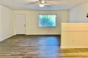 322 Powder Springs St, Hiram, GA 30141 - Photo 2