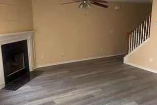 2083 Manhattan Pkwy, Decatur, GA 30035 - Photo 6