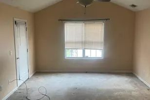 2083 Manhattan Pkwy, Decatur, GA 30035 - Photo 10