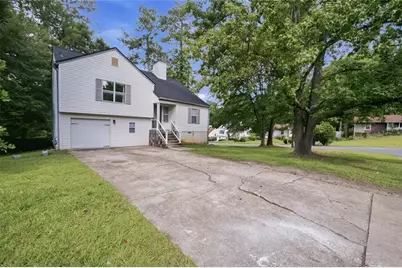 2616 Selman Drive NW, Duluth, GA 30096 - Photo 2