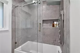 6311 Hunting Creek Rd, Atlanta, GA 30328 - Photo 22