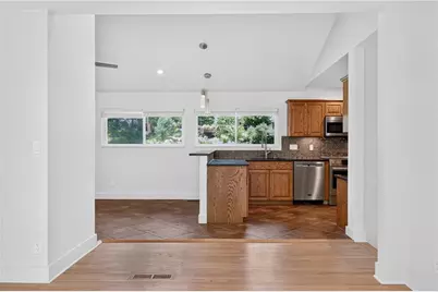 6311 Hunting Creek Road, Atlanta, GA 30328 - Photo 8