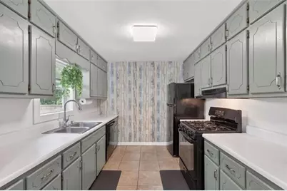 95 S Meadowcliff Circle S, Carrollton, GA 30116 - Photo 10