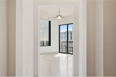 2828 Peachtree Road NW #2402, Atlanta, GA 30305 - Photo 4
