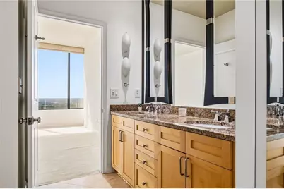 2828 Peachtree Road NW #2402, Atlanta, GA 30305 - Photo 34