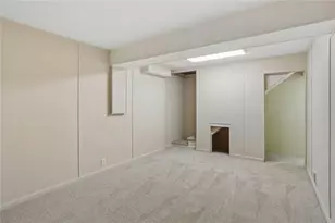 5460 Chanterella Ct SW, Lilburn, GA 30047 - Photo 20