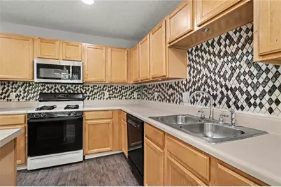 5790 Sable Glen Road, Atlanta, GA 30349 - Photo 18