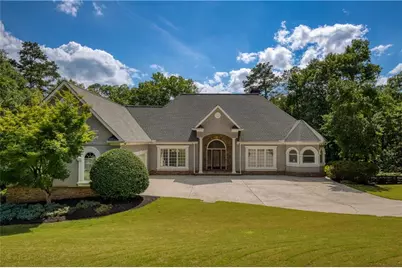 8320 Glen Lake Drive, Cumming, GA 30028 - Photo 4