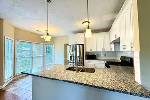 10615 Victory Gate Dr, Alpharetta, GA 30022 - Photo 14