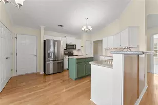 316 Lakeview Bend Cir, Jefferson, GA 30549 - Photo 14