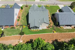 316 Lakeview Bend Cir, Jefferson, GA 30549 - Photo 46