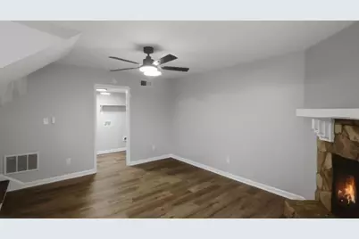 600 Maple Drive, Stone Mountain, GA 30083 - Photo 6