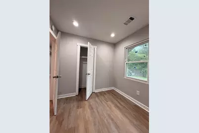 657 Robert E Lee Parkway, Jonesboro, GA 30238 - Photo 12