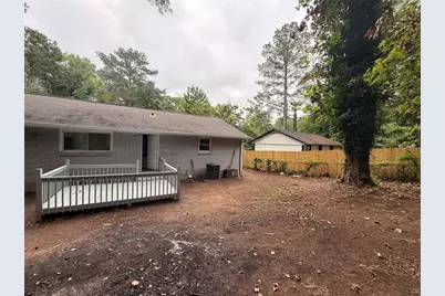 657 Robert E Lee Parkway, Jonesboro, GA 30238 - Photo 28