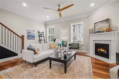 716 Morning Glory Way NE, Atlanta, GA 30324 - Photo 2