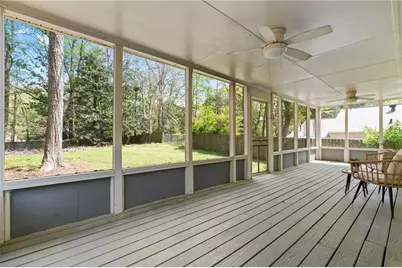 2085 Harold Avenue SE, Smyrna, GA 30080 - Photo 12