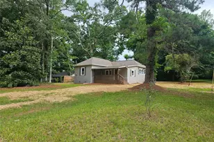46 Mitchell St, Carrollton, GA 30117 - Photo 2