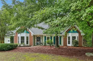 535 Willowwind Dr, Loganville, GA 30052 - Photo 2
