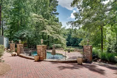 2341 Habersham Drive SW, Marietta, GA 30064 - Photo 70