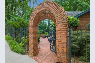2341 Habersham Drive SW, Marietta, GA 30064 - Photo 4