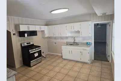 3420 Northside Dr Drive #B, Hapeville, GA 30354 - Photo 12
