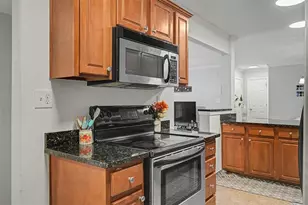 604 Brighton Point, Atlanta, GA 30328 - Photo 22
