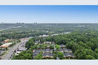 604 Brighton Point, Atlanta, GA 30328 - Photo 42